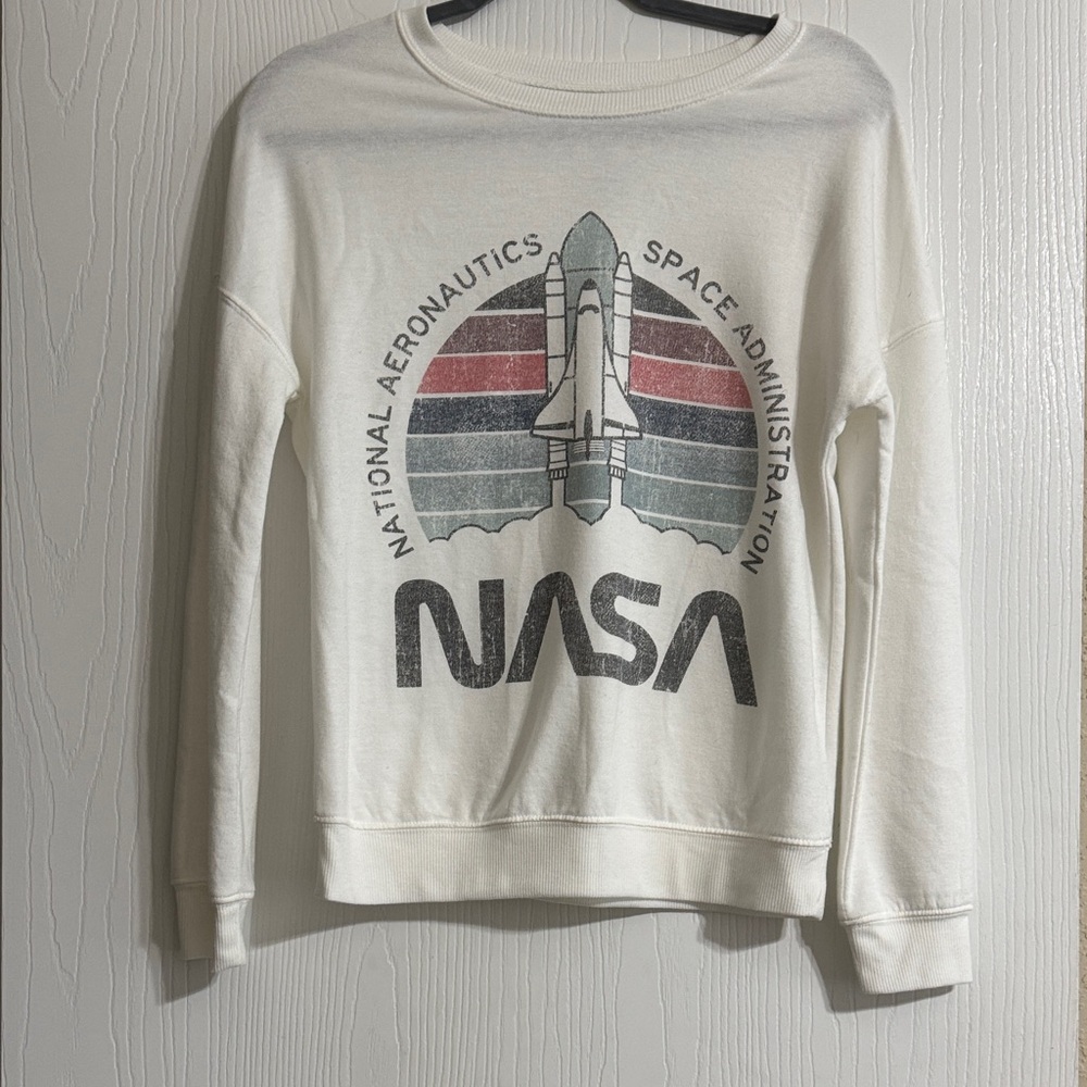 Zoe + Liv NASA Graphic cream color  Sweatshirt - crewneck